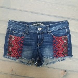 Express | Boho Embroidered Raw Hem Jean Shorts 4